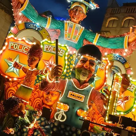 Arco Del Vescovo 1 3* Acireale