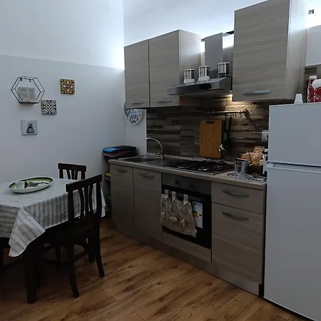 Arco Del Vescovo 1 3*